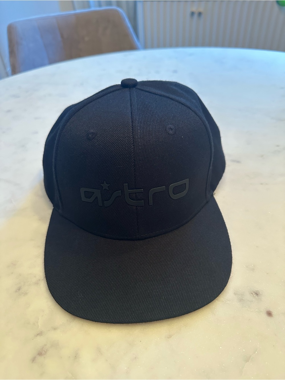 ASTRO Black Snapback Hat - Men's Casual Baseball Cap